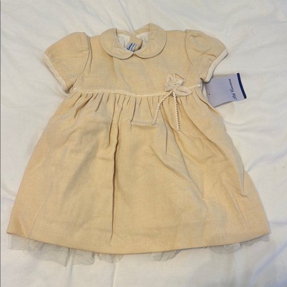 Adorable Velvet Cream Peter Pan Collar Baby Dress with Bow